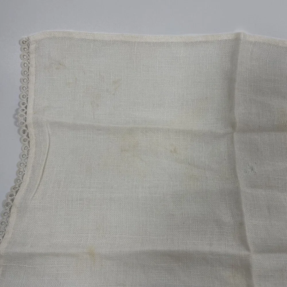 Vintage 1940-50s Linen Textile Napkin Tea Towel Embroidered 18